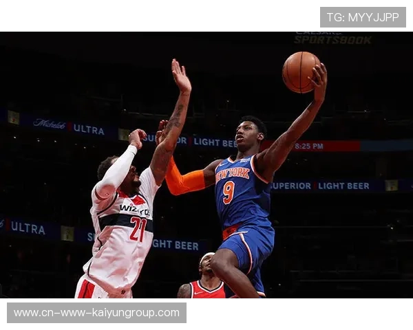 休斯外线命中十足果断,犹他全队情绪高涨